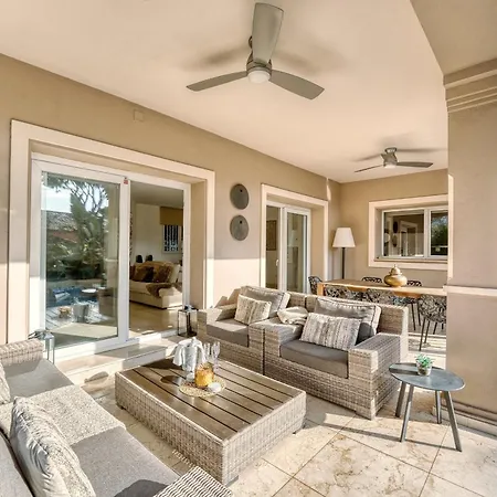 Villa 3055 Family Close To The Marbella