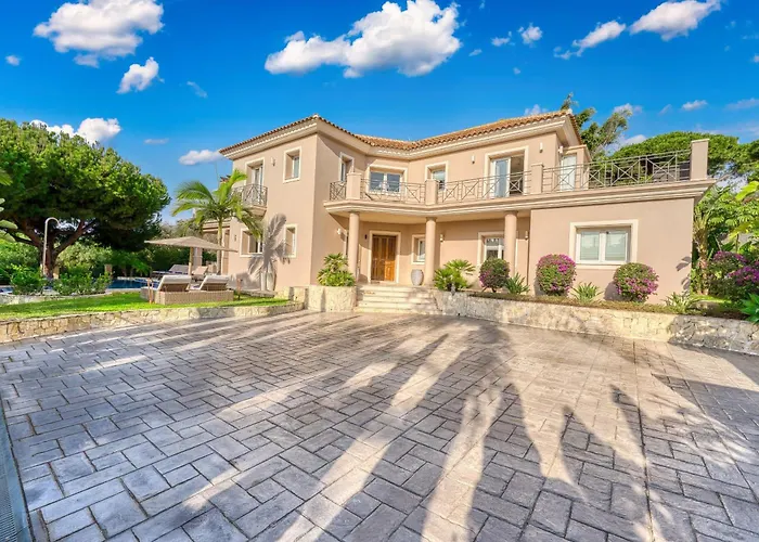 3055 Family Close To The Villa Marbellac